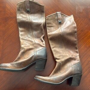 Frye Jackie Women's 6.5 B Tall Riding Boots Brown Brass Frye Button